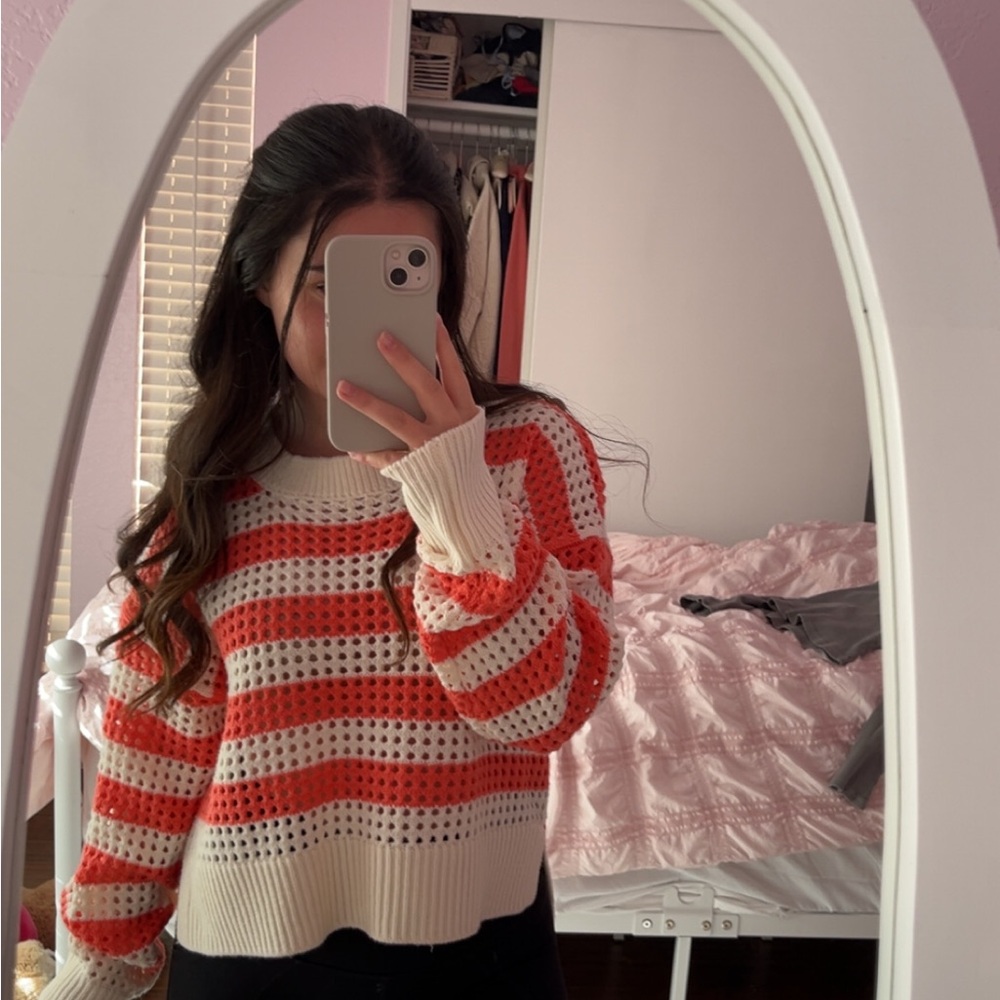 Cute Pink and cream sweater